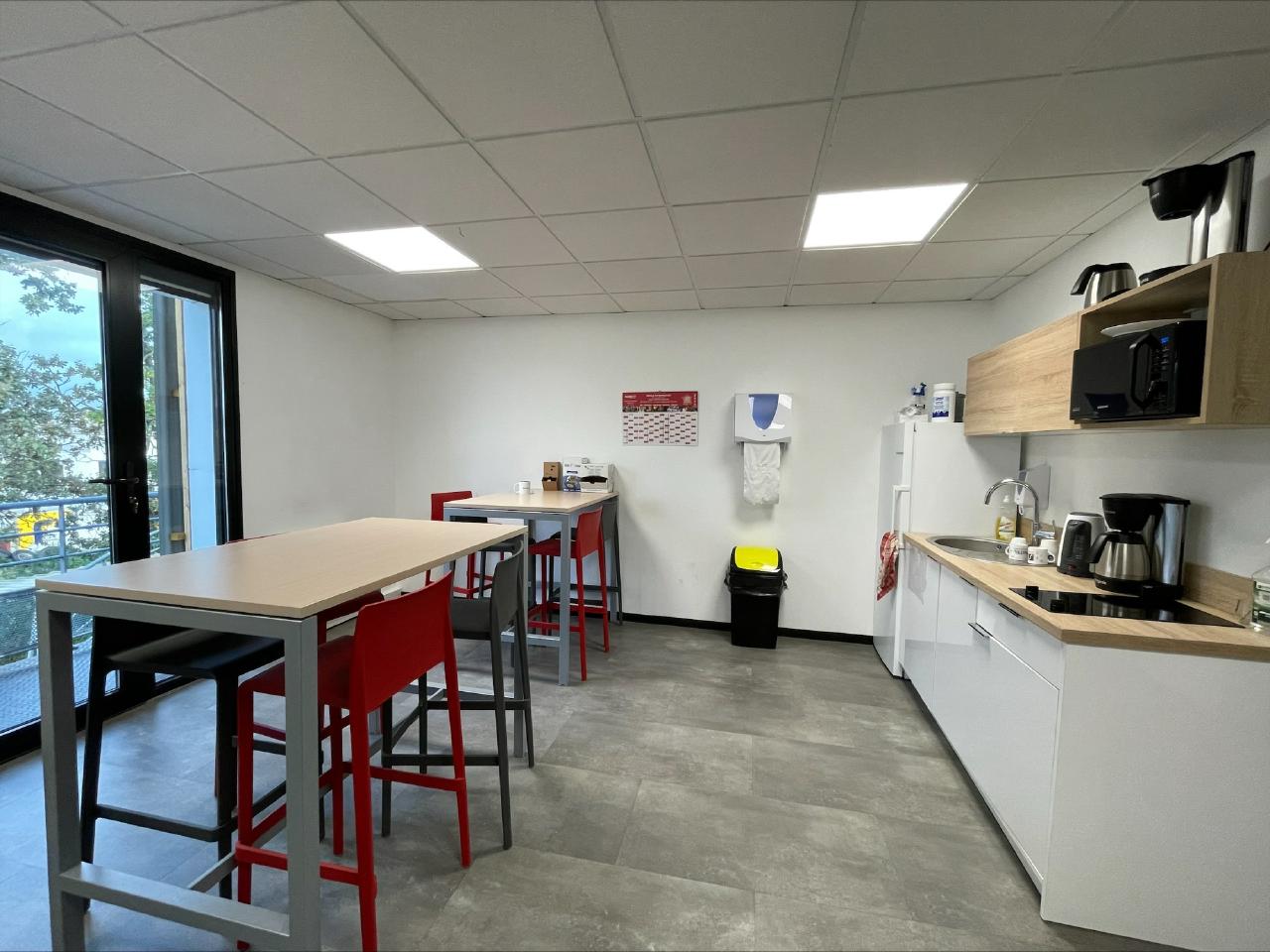 Bureau Cesson-Sévigné 327m² Location bureau Cesson-Sévigné Ille-et-Vilaine OLBUR2204121 11